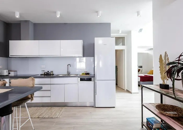 Kristin's Maisonette - Roof Terrace & Sauna