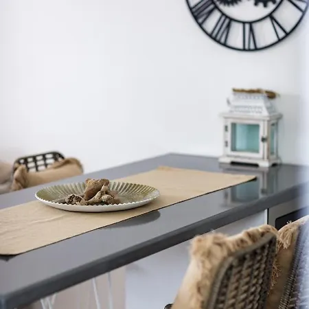 Kristin's Maisonette - Roof Terrace & Sauna *
