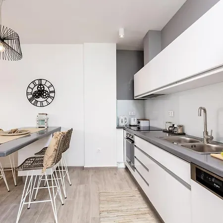 Vakantiehuis Kristin's Maisonette - Roof Terrace & Sauna Rethimnon