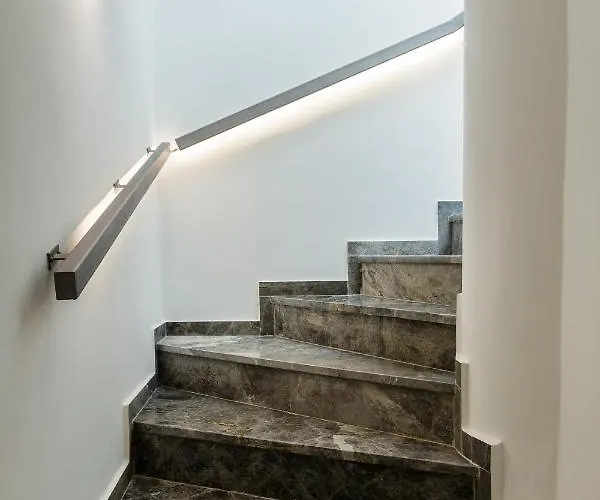 Kristin's Maisonette - Roof Terrace & Sauna