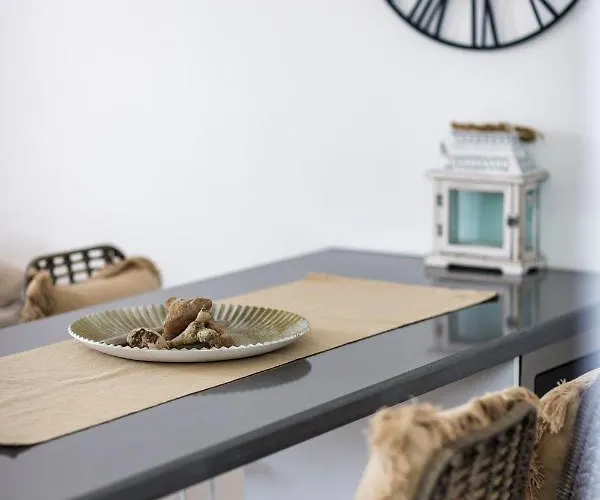 Kristin's Maisonette - Roof Terrace & Sauna *