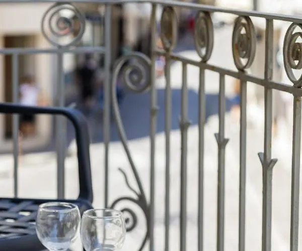 Kristin's Maisonette - Roof Terrace & Sauna Tatil Evi Resmo