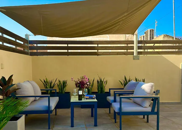 Kristin's Maisonette - Roof Terrace & Sauna